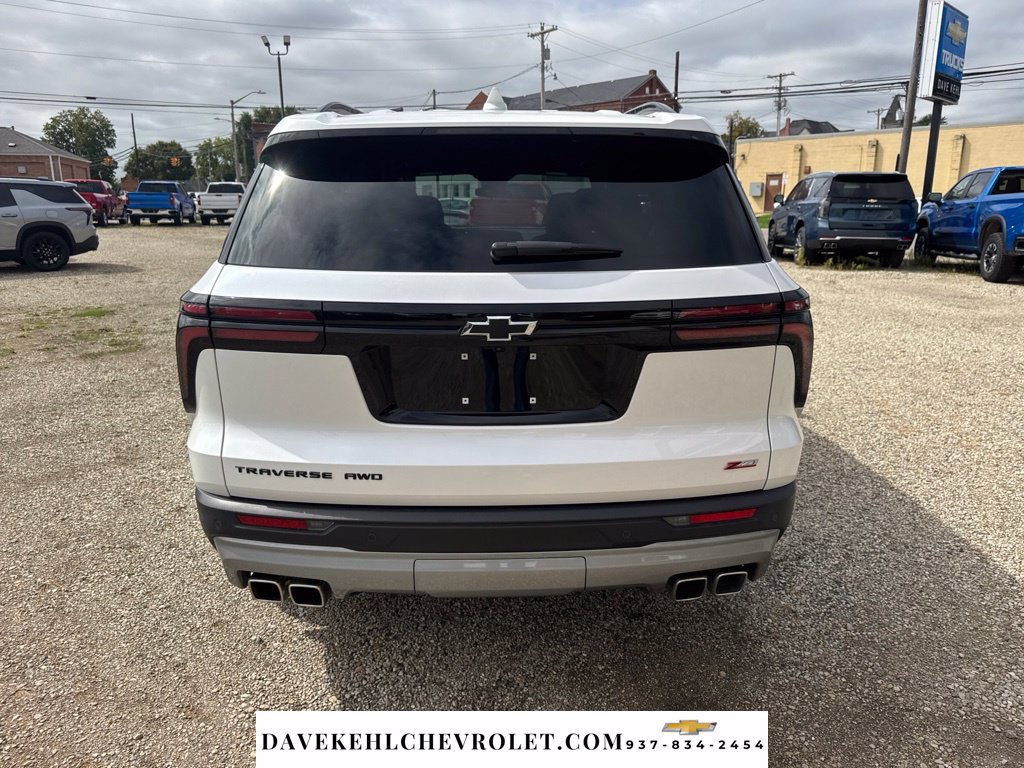 Certified 2025 Chevrolet Traverse Z71 AWD/4WD image 4