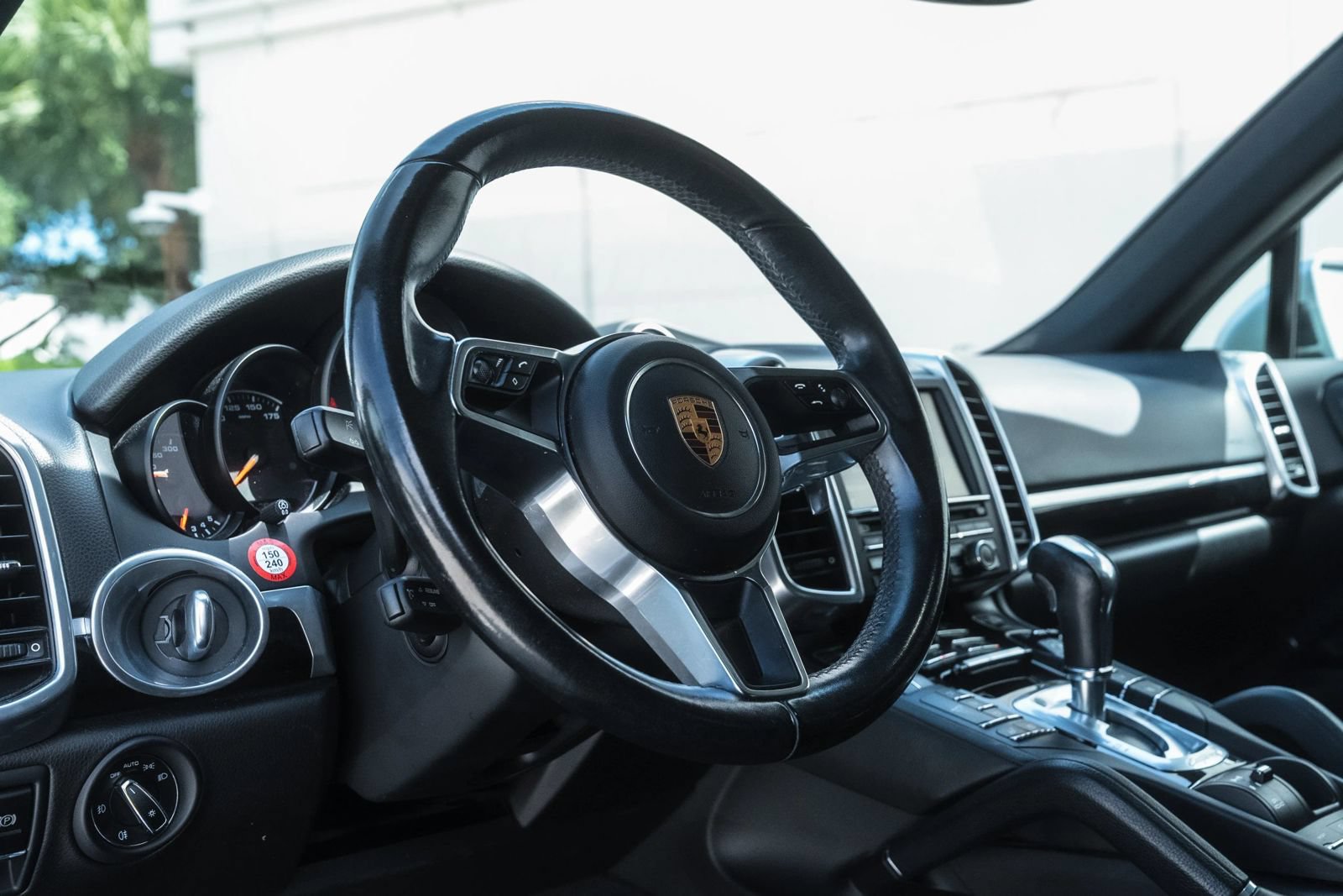 Used 2016 Porsche Cayenne S AWD/4WD image 15