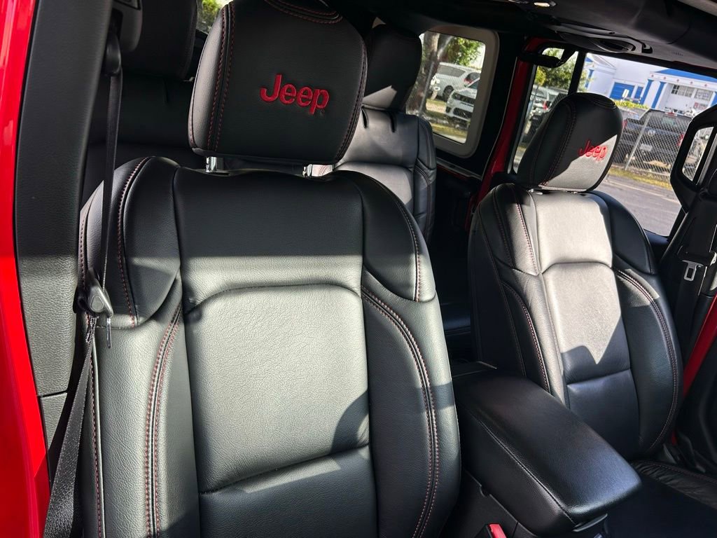 Used 2022 Jeep Wrangler Unlimited Sport image 36