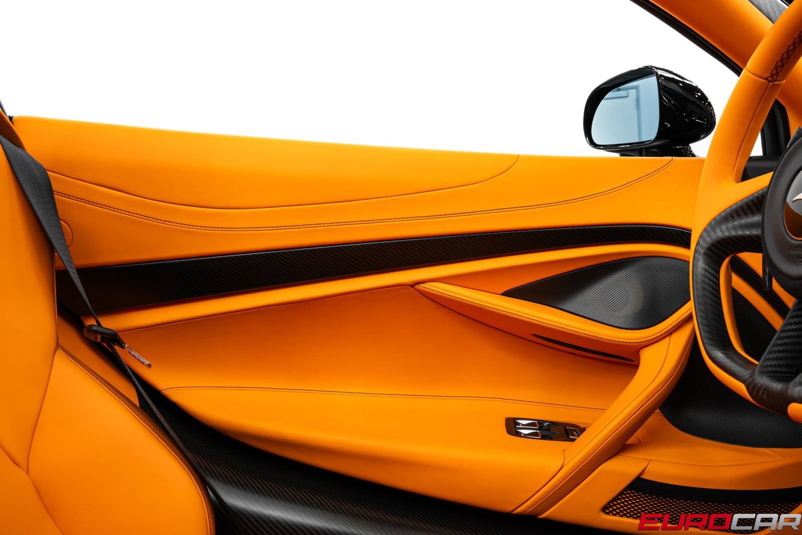 Used 2022 McLaren 765LT RWD image 29