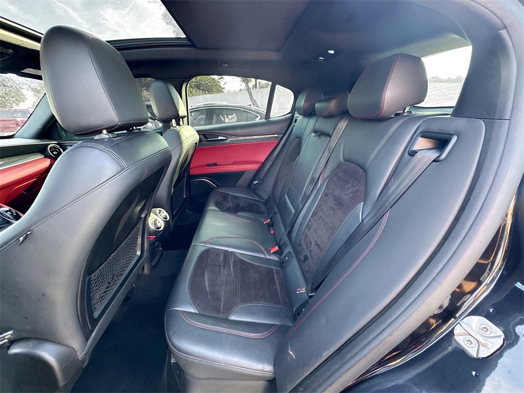 Used 2018 Alfa Romeo Stelvio Quadrifoglio w/ Driver Assist Dynamic Package image 25