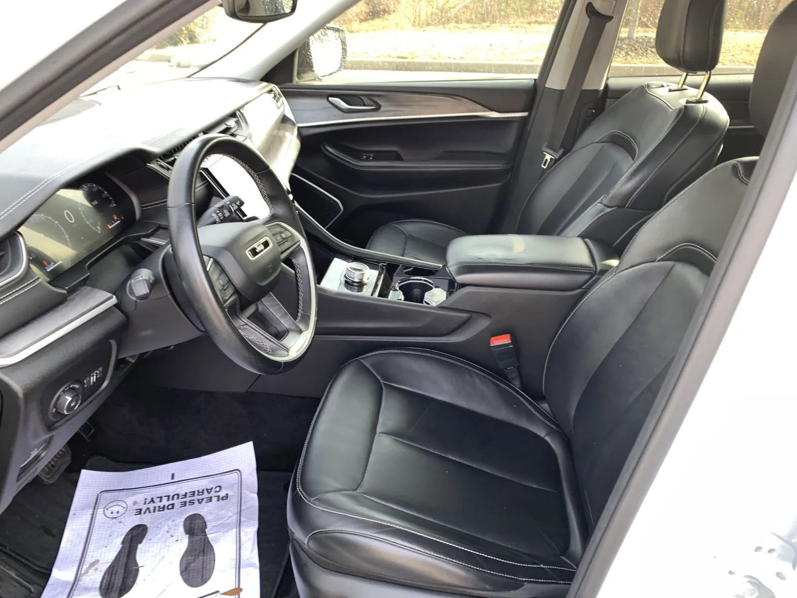 Used 2021 Jeep Grand Cherokee L Limited RWD image 24