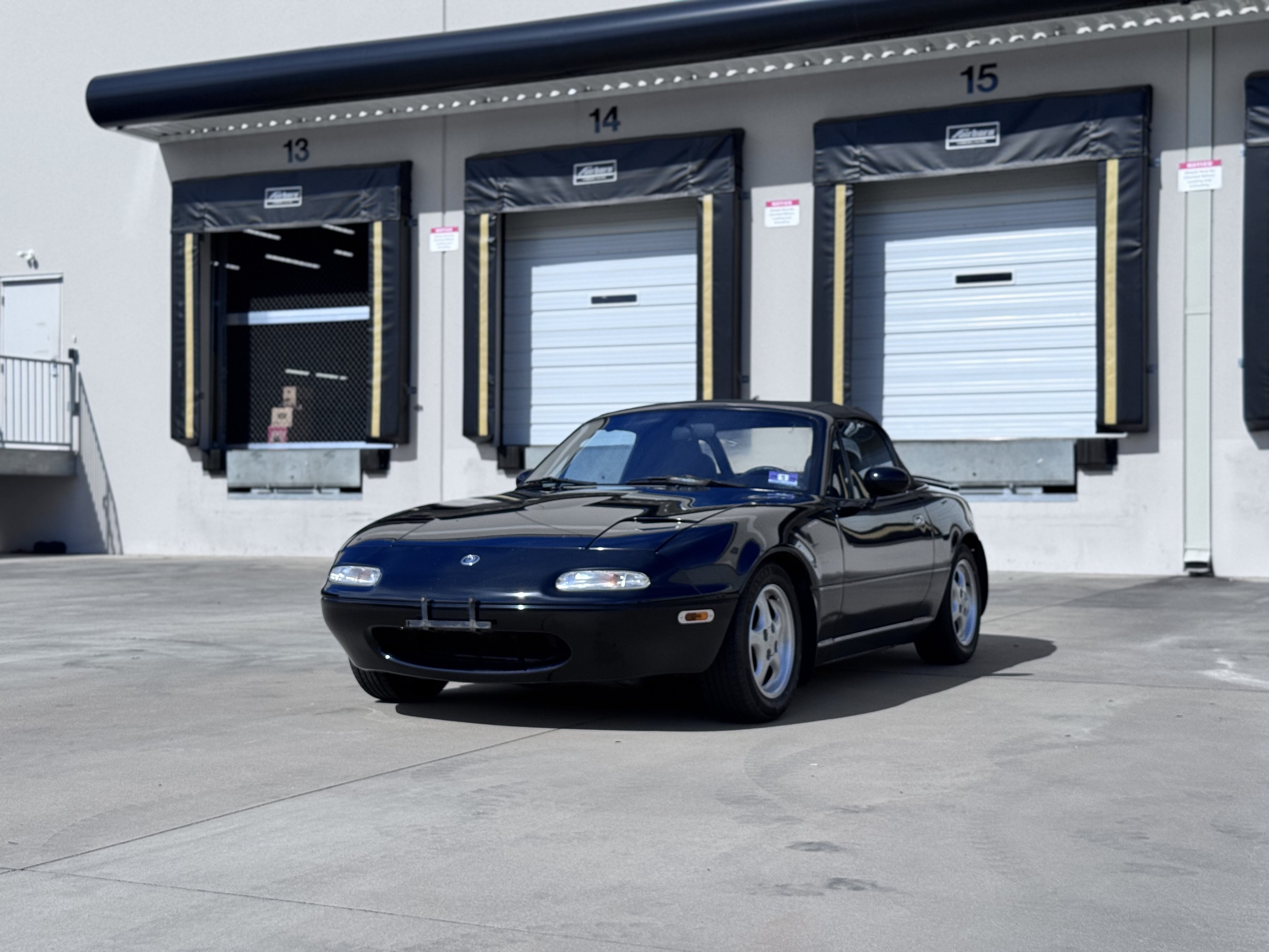 Used 1996 MAZDA MX-5 Miata RWD image 22