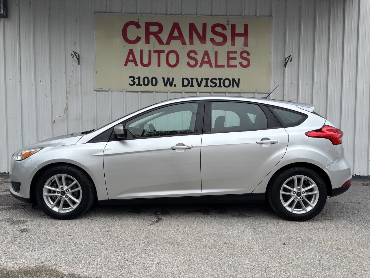 Used 2018 Ford Focus SE image 6