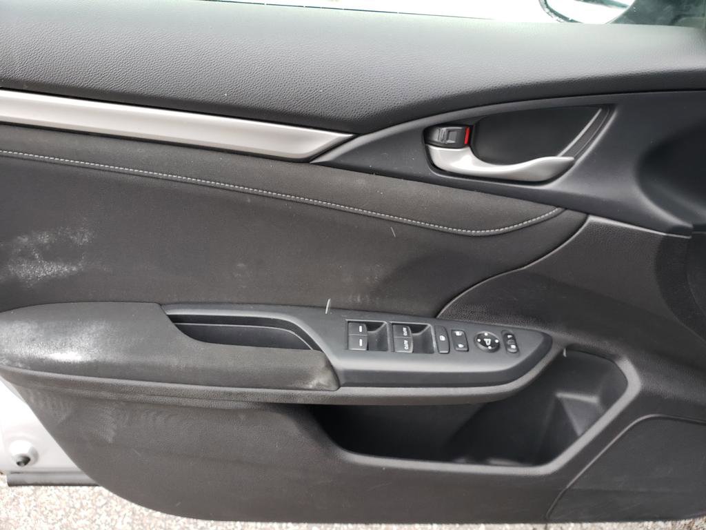 Used 2020 Honda Civic EX image 9
