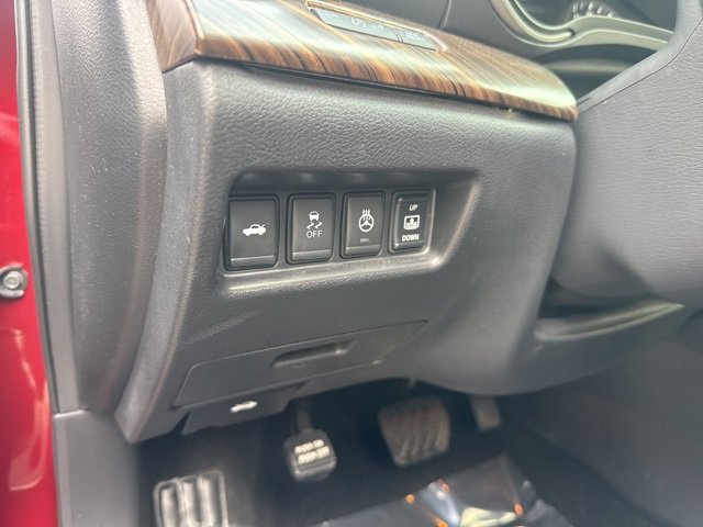 Used 2017 Nissan Maxima Platinum image 14