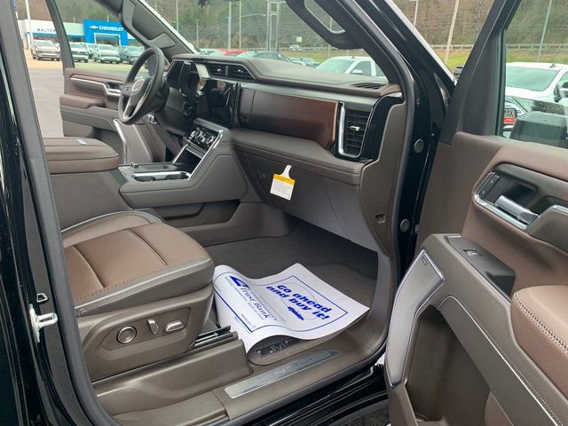 New 2026 GMC Sierra 3500 Denali w/ Denali Reserve Package image 11