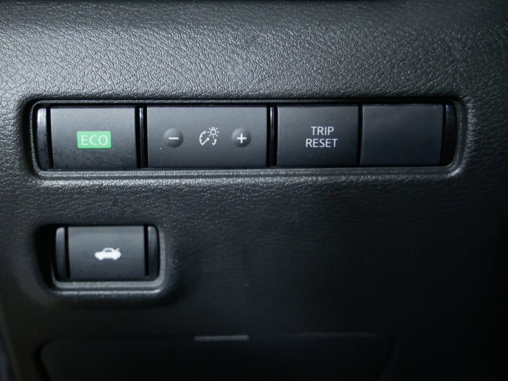 Used 2023 Nissan Sentra S FWD image 24