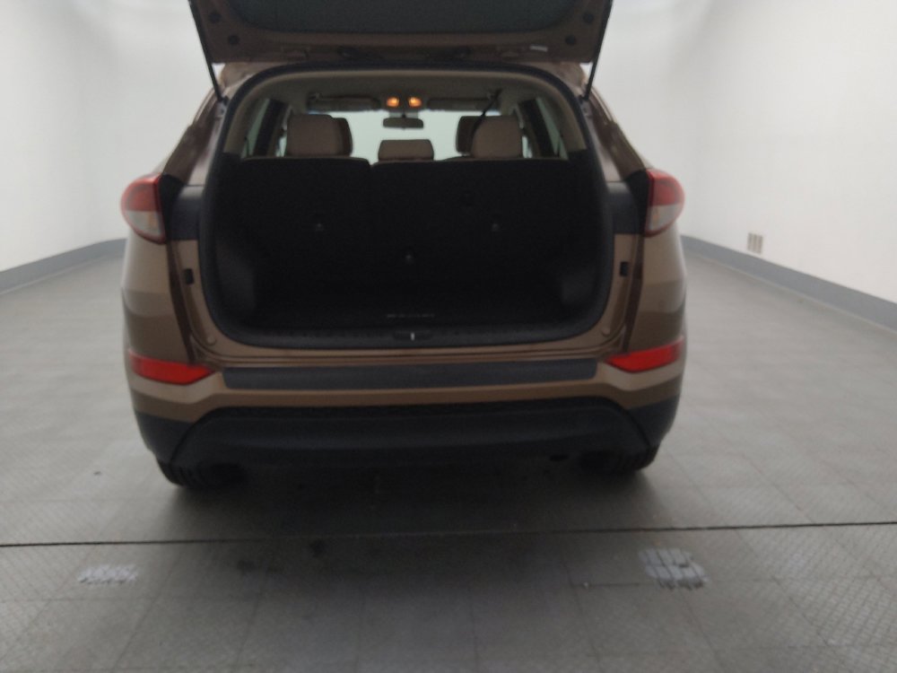 Used 2017 Hyundai Tucson SE image 29