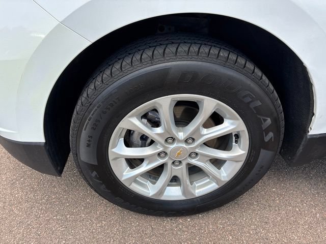 Used 2018 Chevrolet Equinox LS AWD/4WD image 8