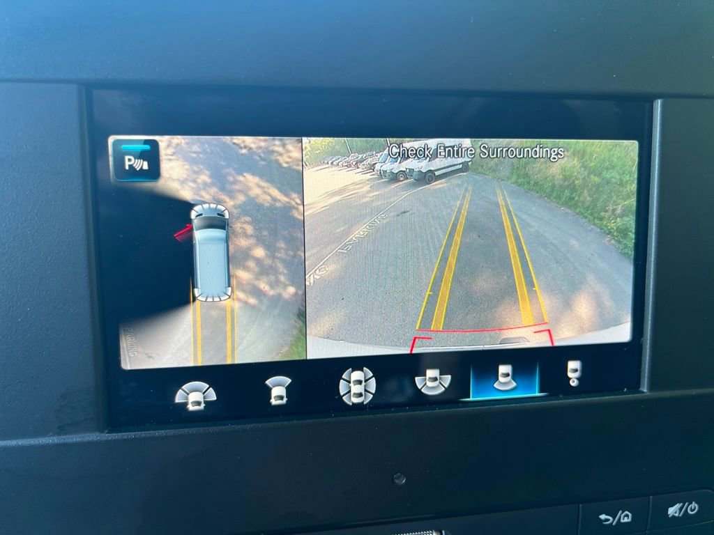 Used 2024 Mercedes-Benz Sprinter 2500 image 18