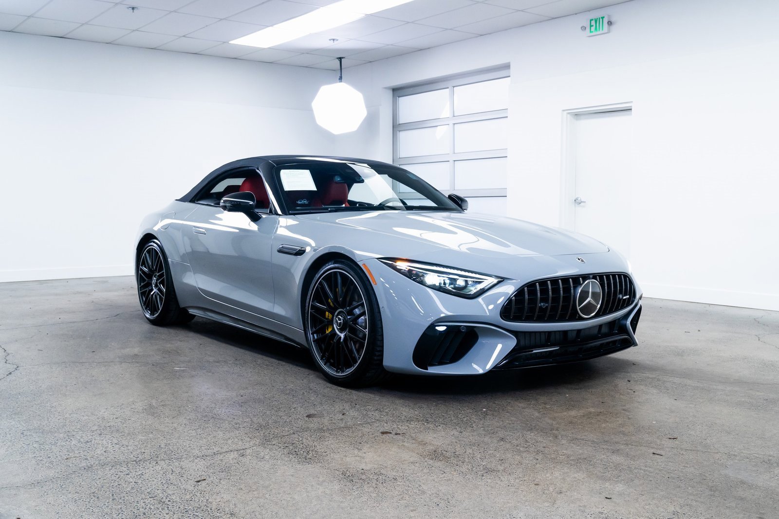 Used 2022 Mercedes-Benz SL 63 AMG 4MATIC image 26