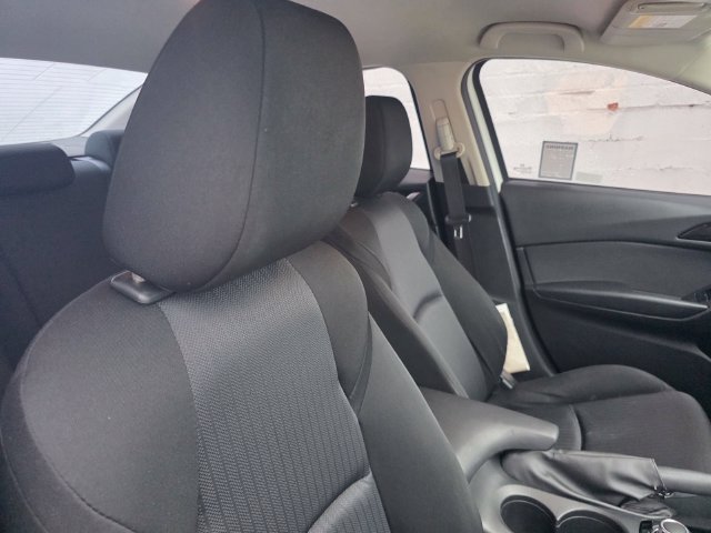 Used 2016 MAZDA MAZDA3 i Sport FWD image 14