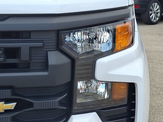 Used 2025 Chevrolet Silverado 1500 W/T RWD image 9