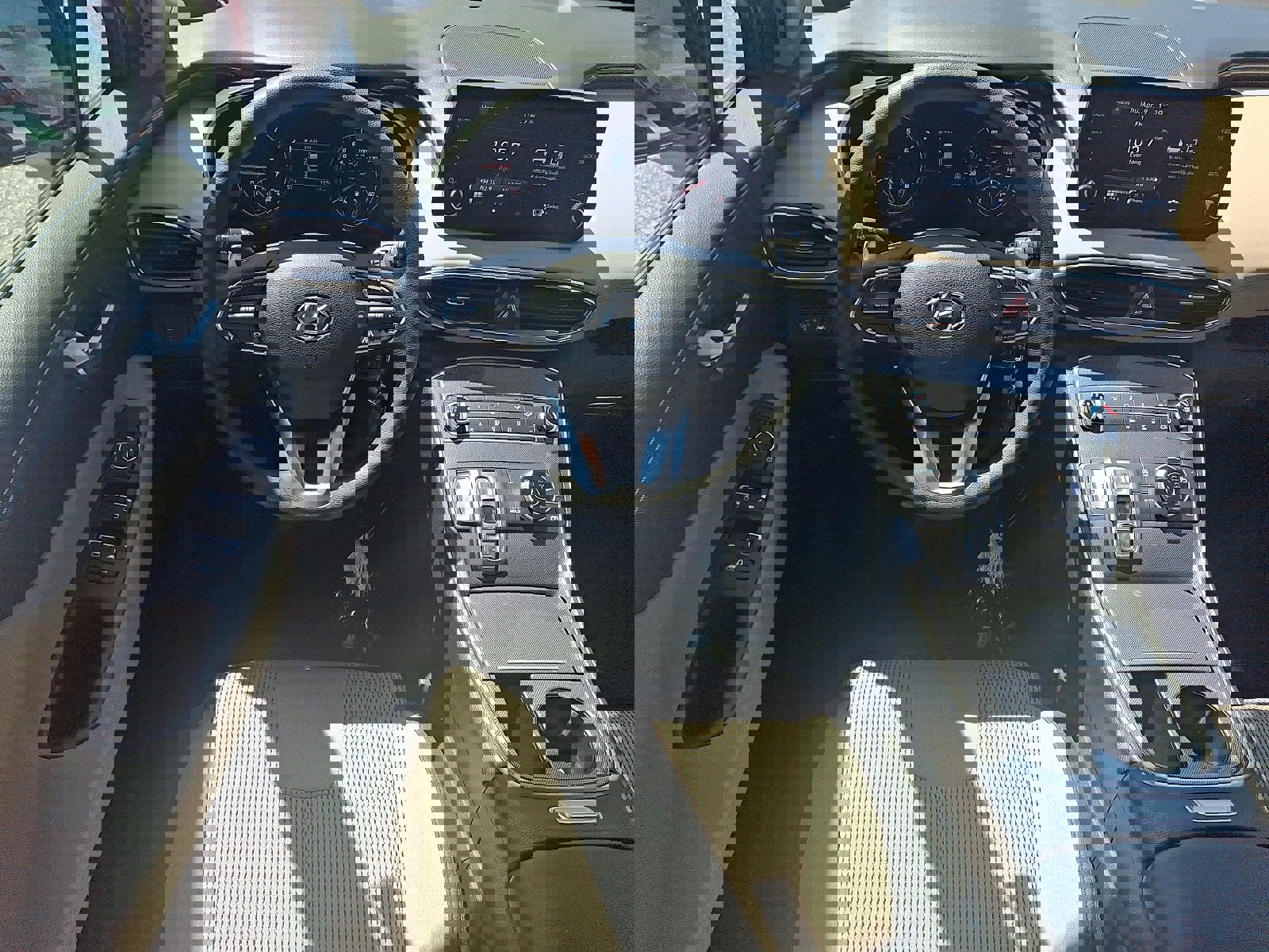 Certified 2023 Hyundai Santa Fe SE AWD/4WD image 12