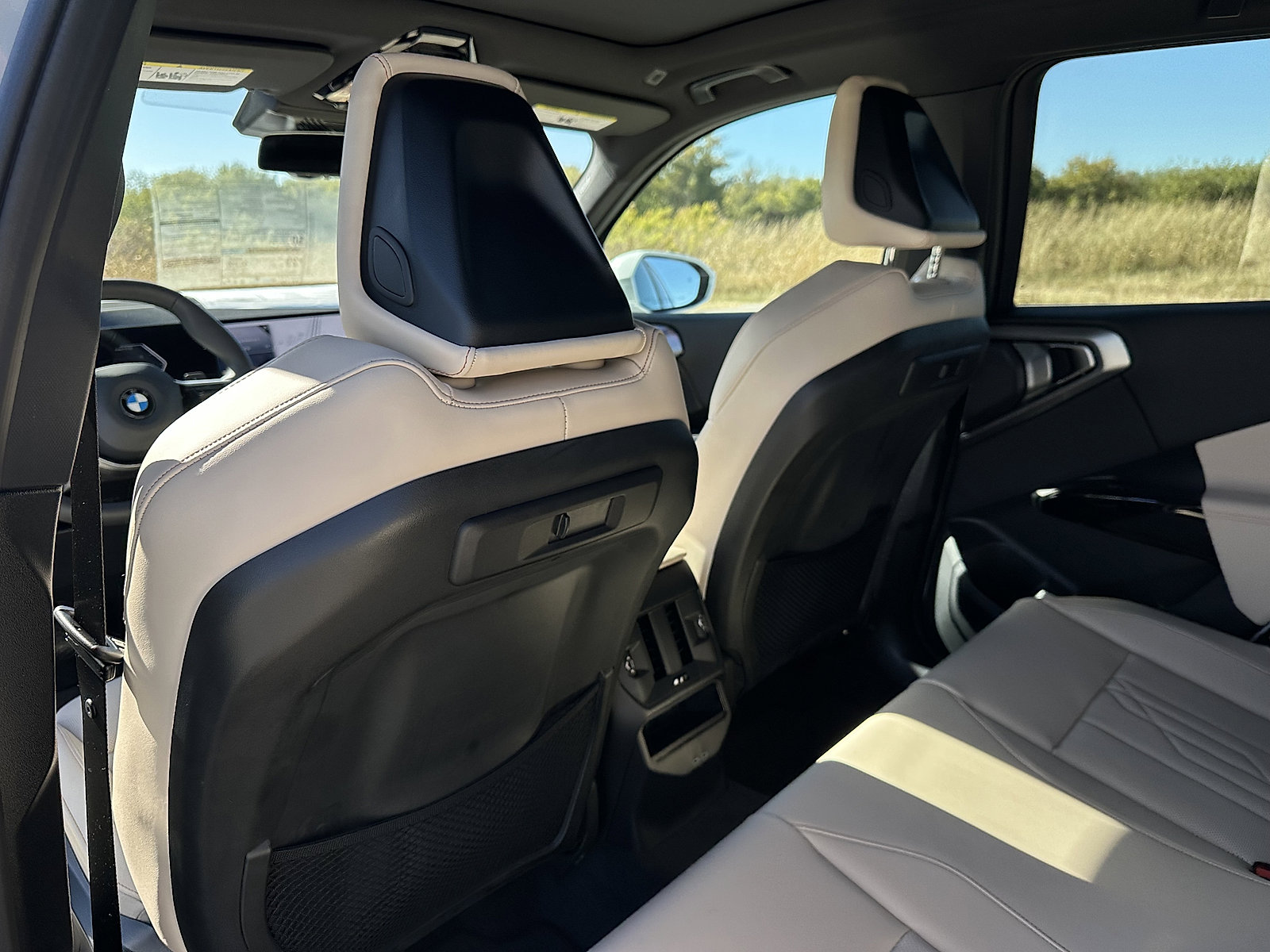 New 2026 BMW X3 xDrive30 w/ Premium Package image 14