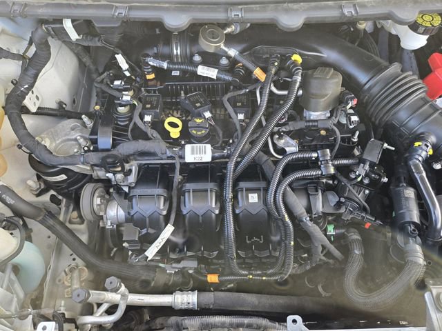 Used 2022 Ford Edge Titanium w/ Equipment Group 301A AWD/4WD image 29