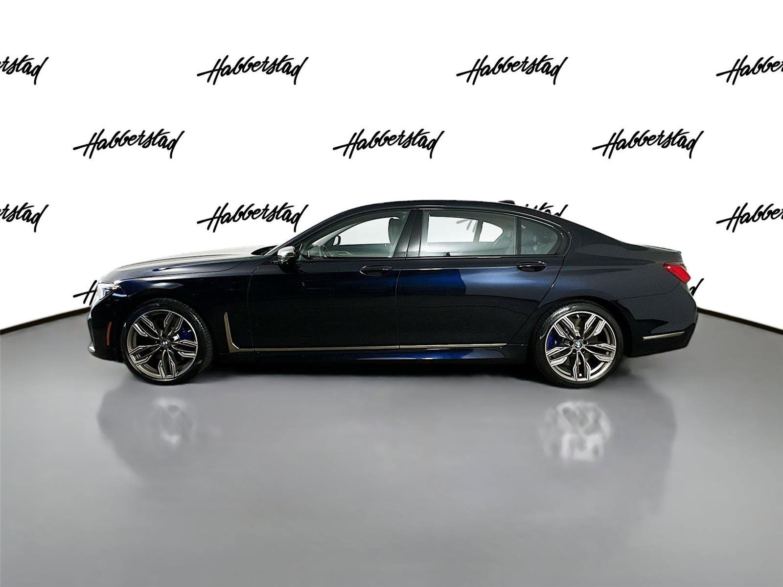 Used 2021 BMW M760i xDrive image 8