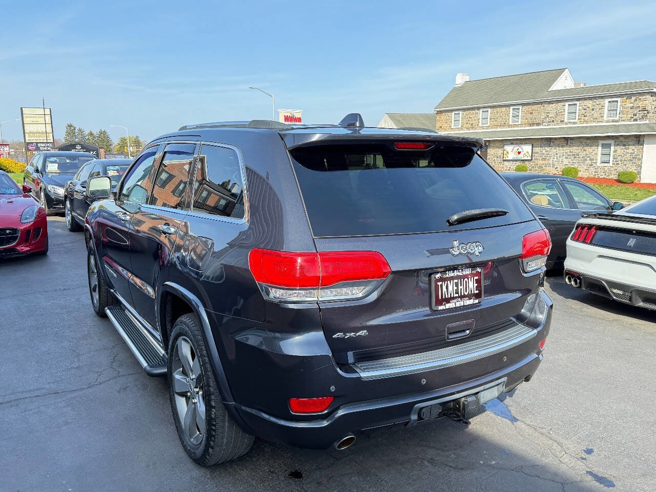 Used 2014 Jeep Grand Cherokee Overland AWD/4WD image 5