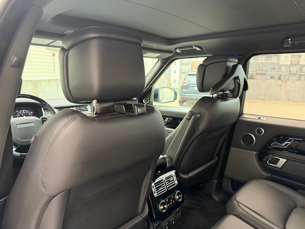 Used 2020 Land Rover Range Rover HSE AWD/4WD image 29