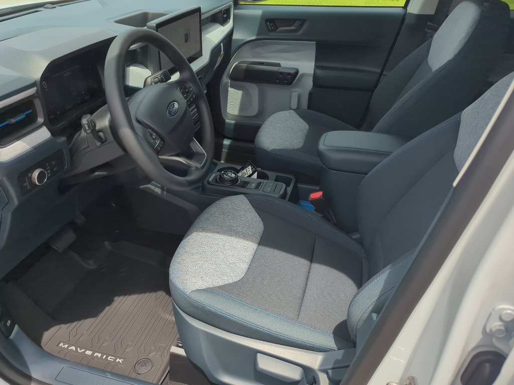 New 2025 Ford Maverick XLT w/ Equipment Group 302A image 11