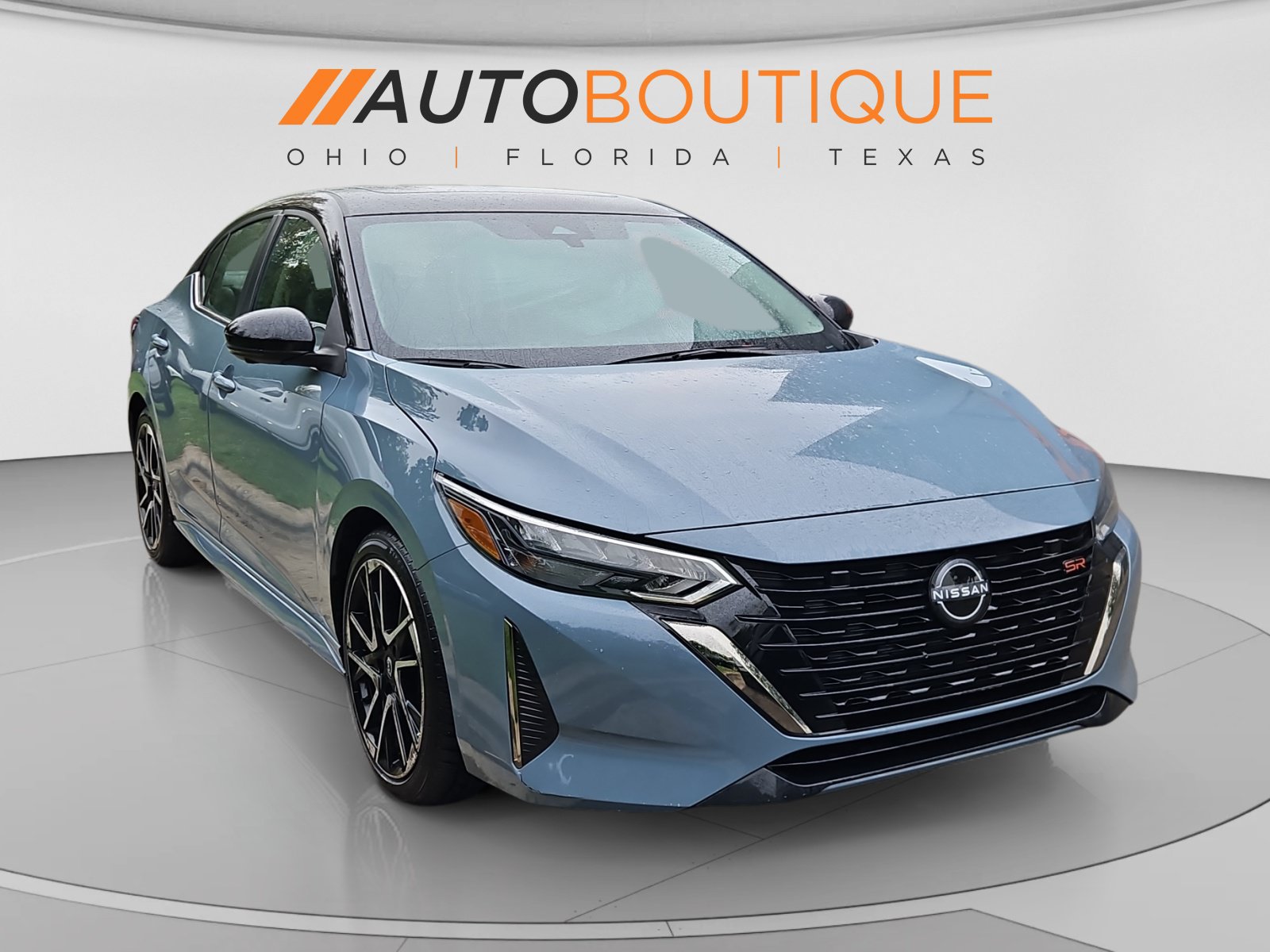 Used 2025 Nissan Sentra SR w/ SR Premium Package FWD image 8