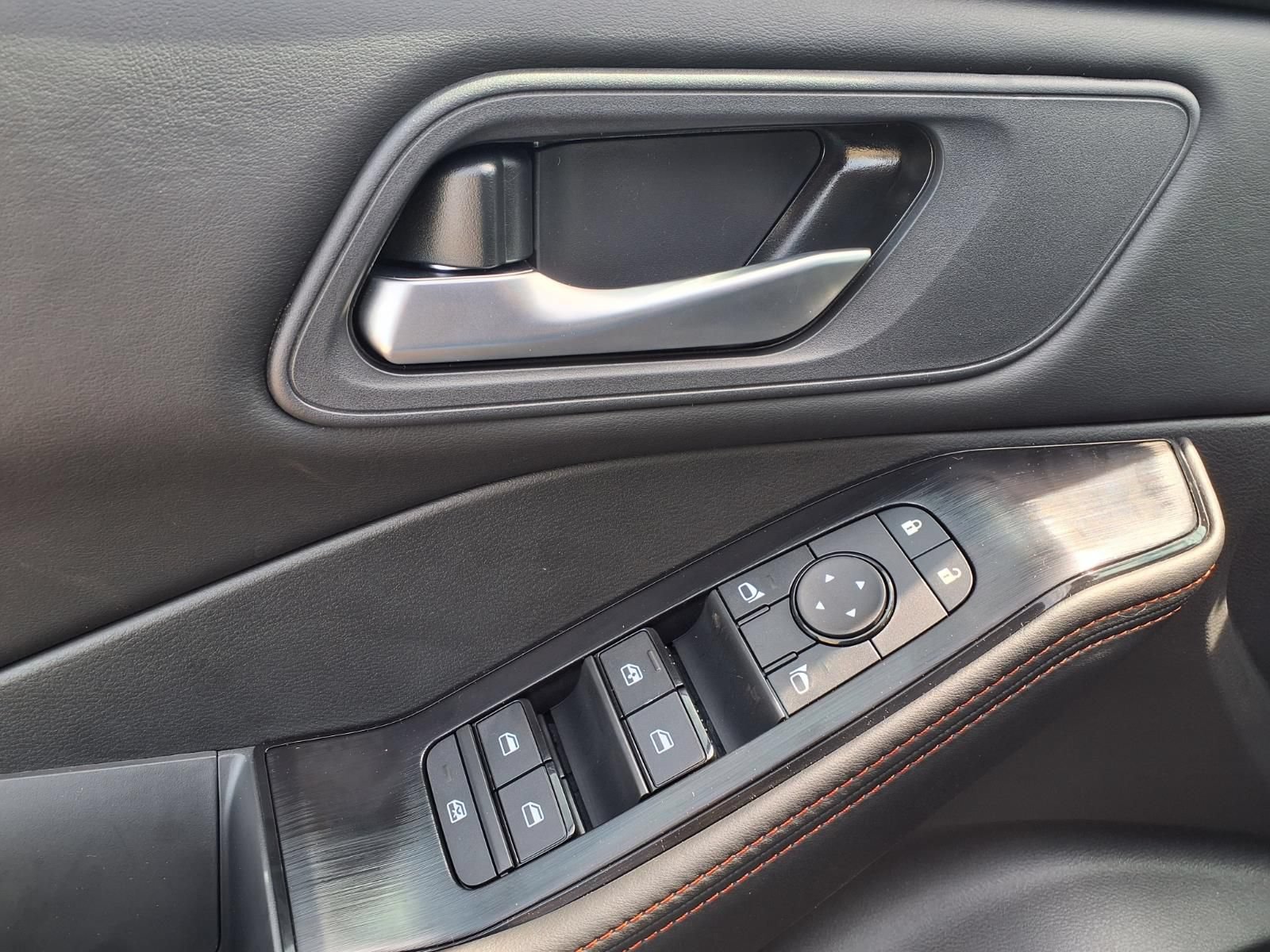 New 2026 Nissan Rogue SV AWD/4WD image 23