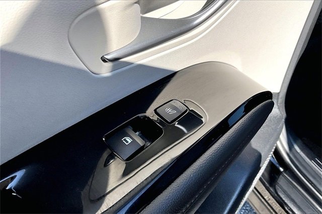 Used 2022 Hyundai Tucson Limited image 23