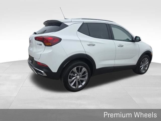 Used 2023 Buick Encore GX Essence w/ Experience Buick Package FWD image 24
