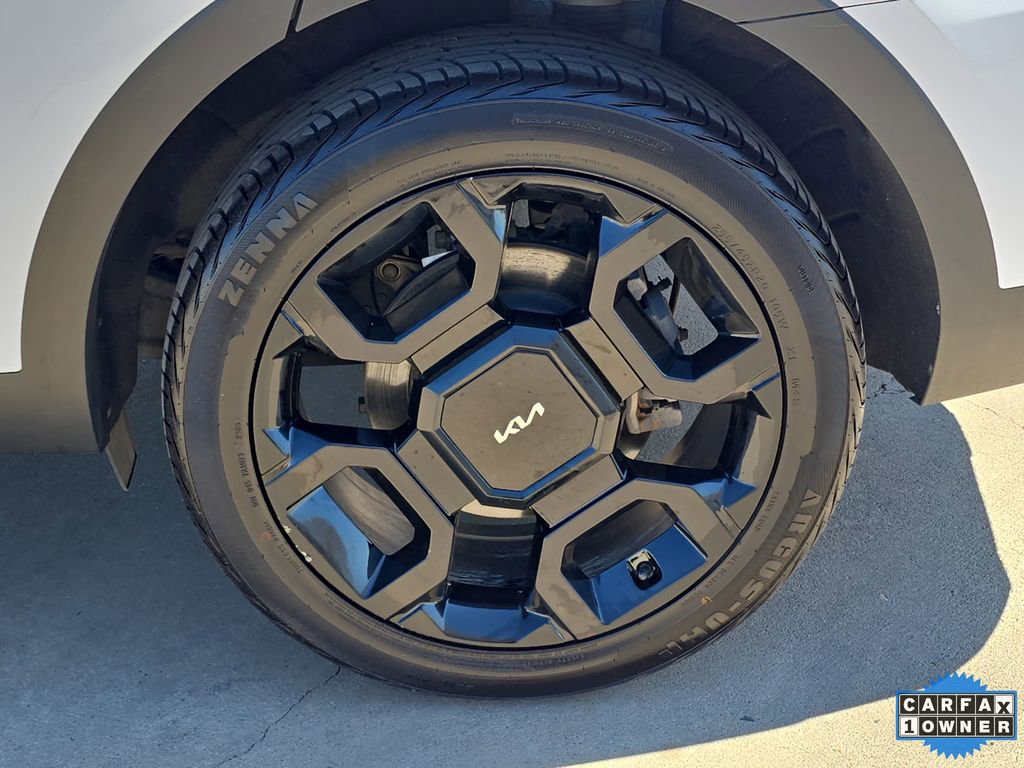 Used 2024 Kia Sorento SX image 32