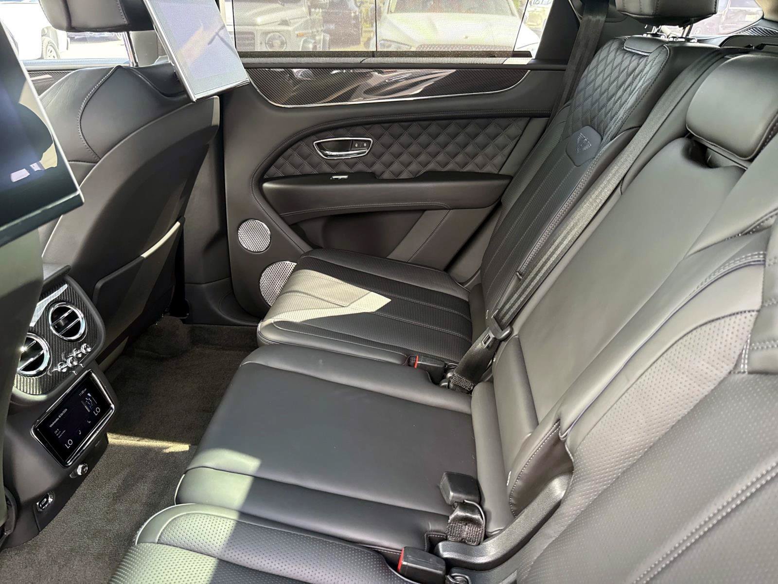 Used 2022 Bentley Bentayga Speed AWD/4WD image 13
