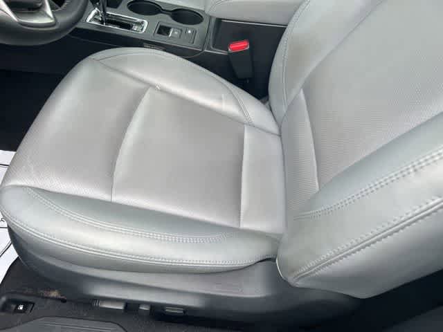 Used 2018 Subaru Legacy 3.6R Limited AWD/4WD image 10