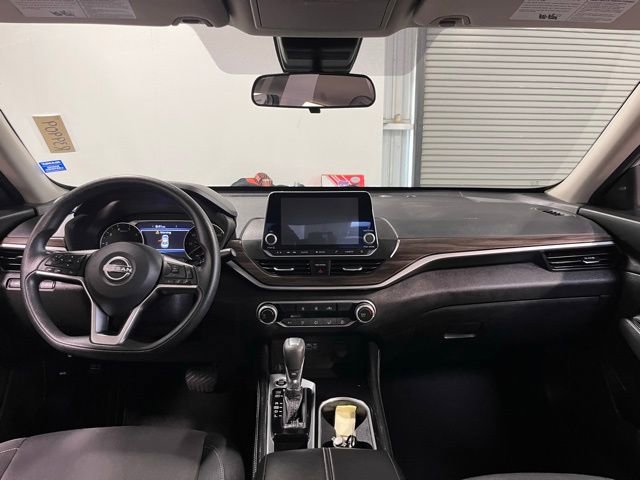 Used 2023 Nissan Altima 2.5 SV image 20