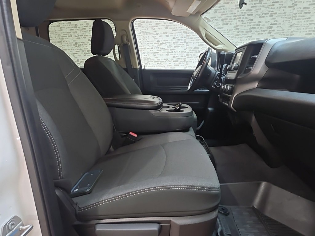 Used 2020 RAM 3500 Tradesman image 13