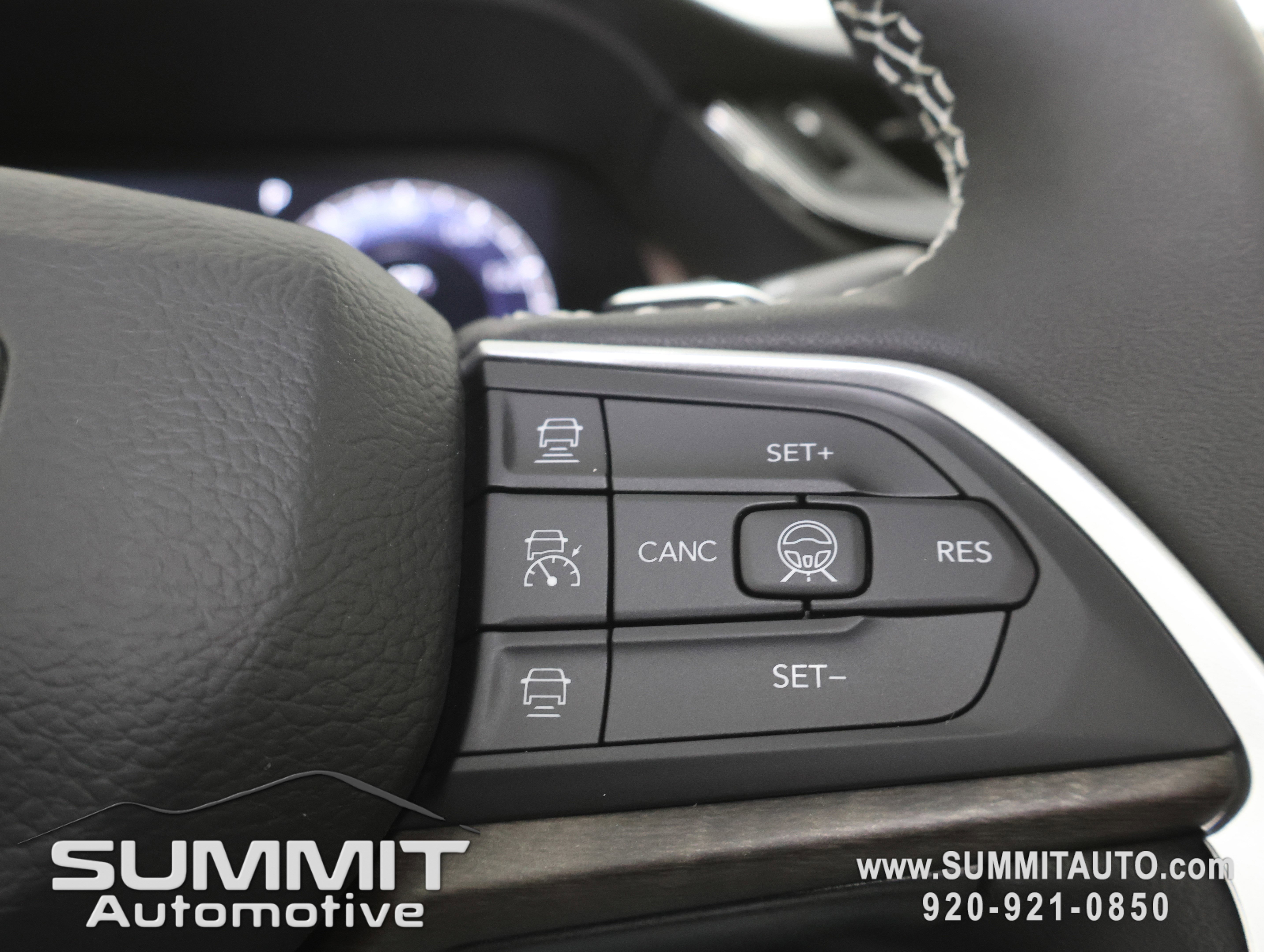 New 2026 Jeep Grand Cherokee Limited Reserve image 15