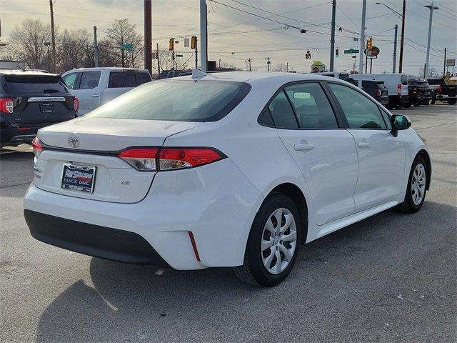 Used 2024 Toyota Corolla LE image 6