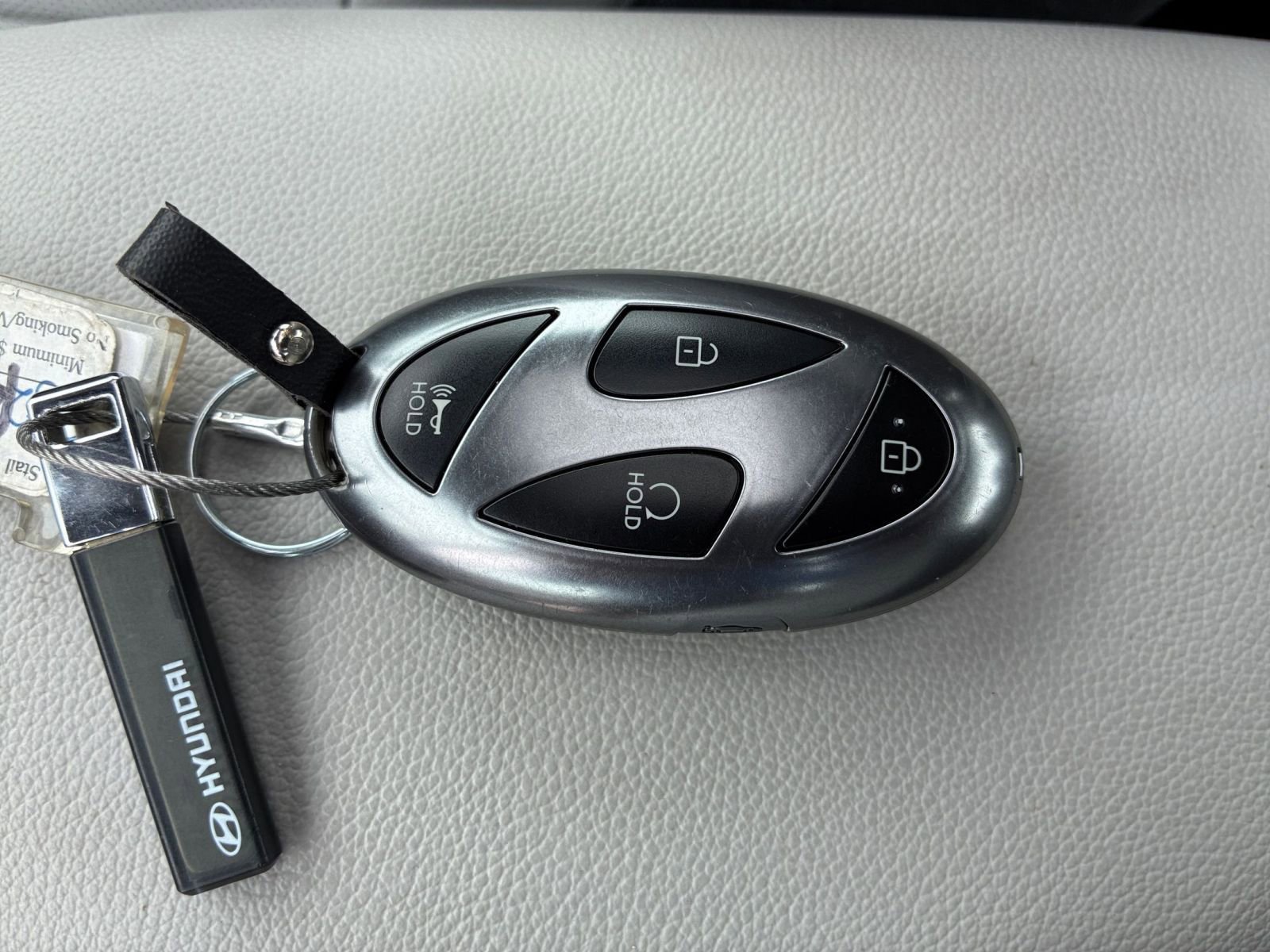 Used 2025 Hyundai Elantra Limited image 25