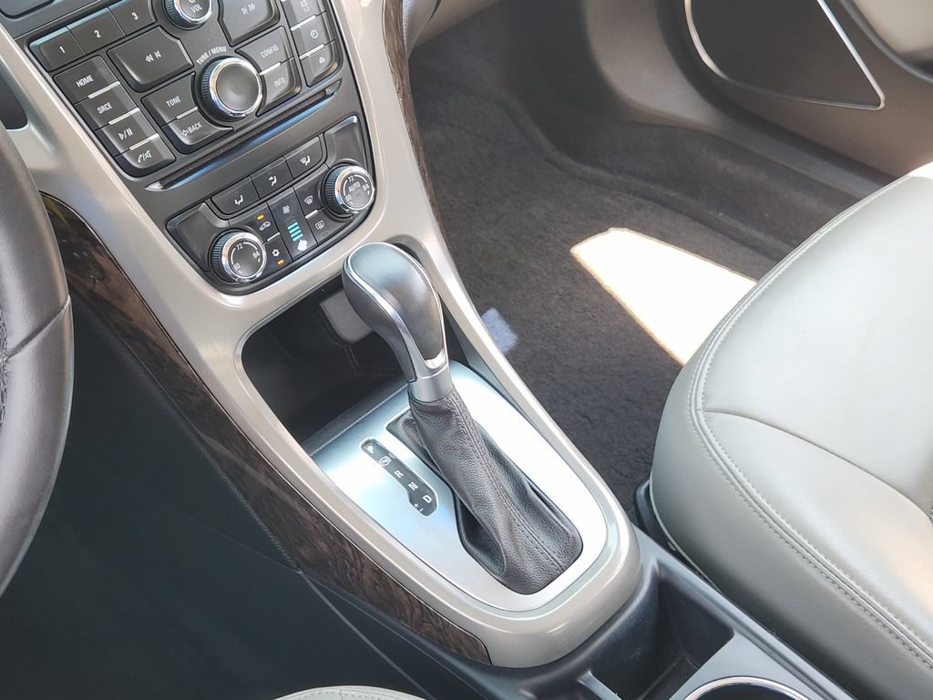 Used 2012 Buick Verano Convenience FWD image 17