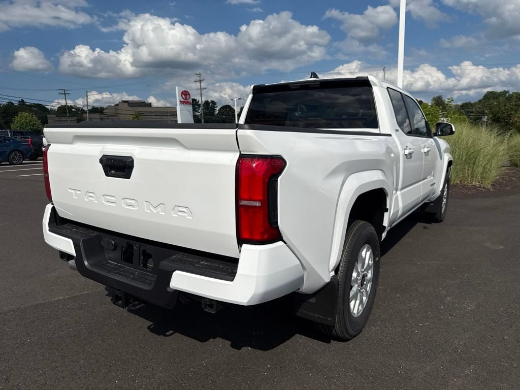 New 2026 Toyota Tacoma SR5 RWD image 12