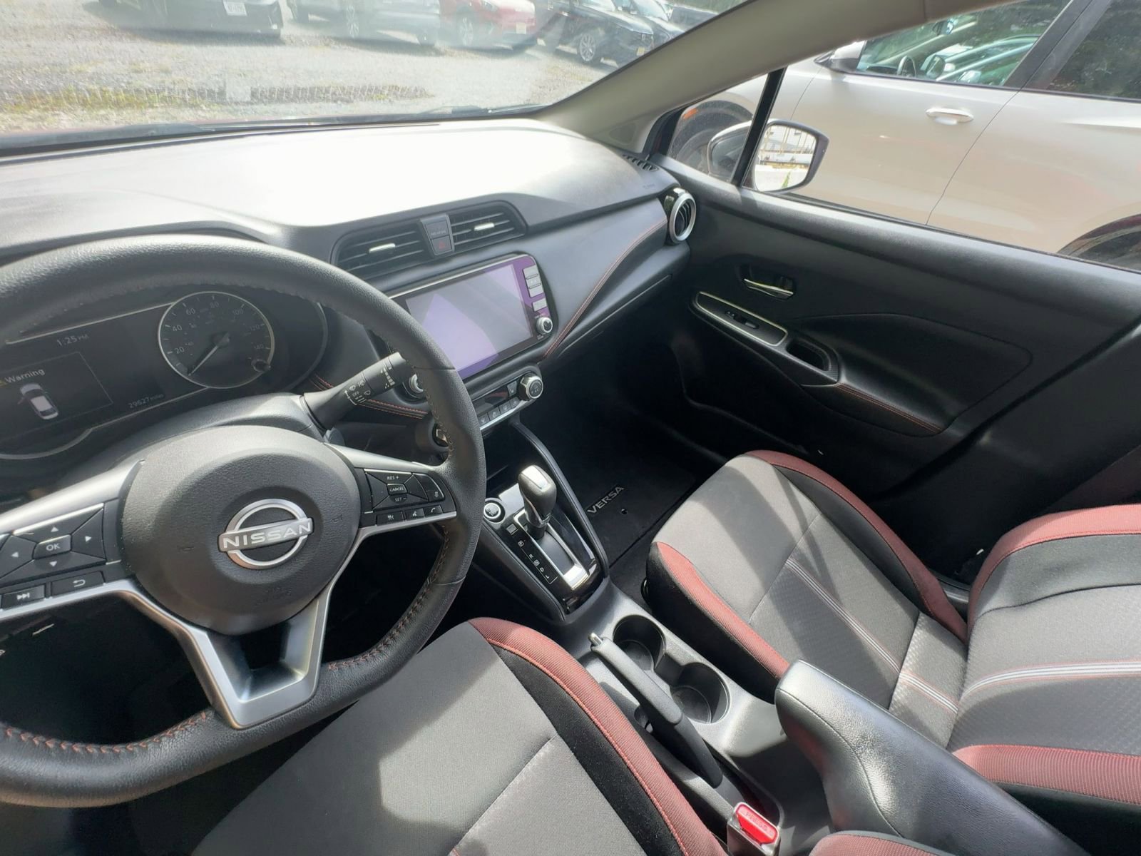 Used 2024 Nissan Versa SR image 12