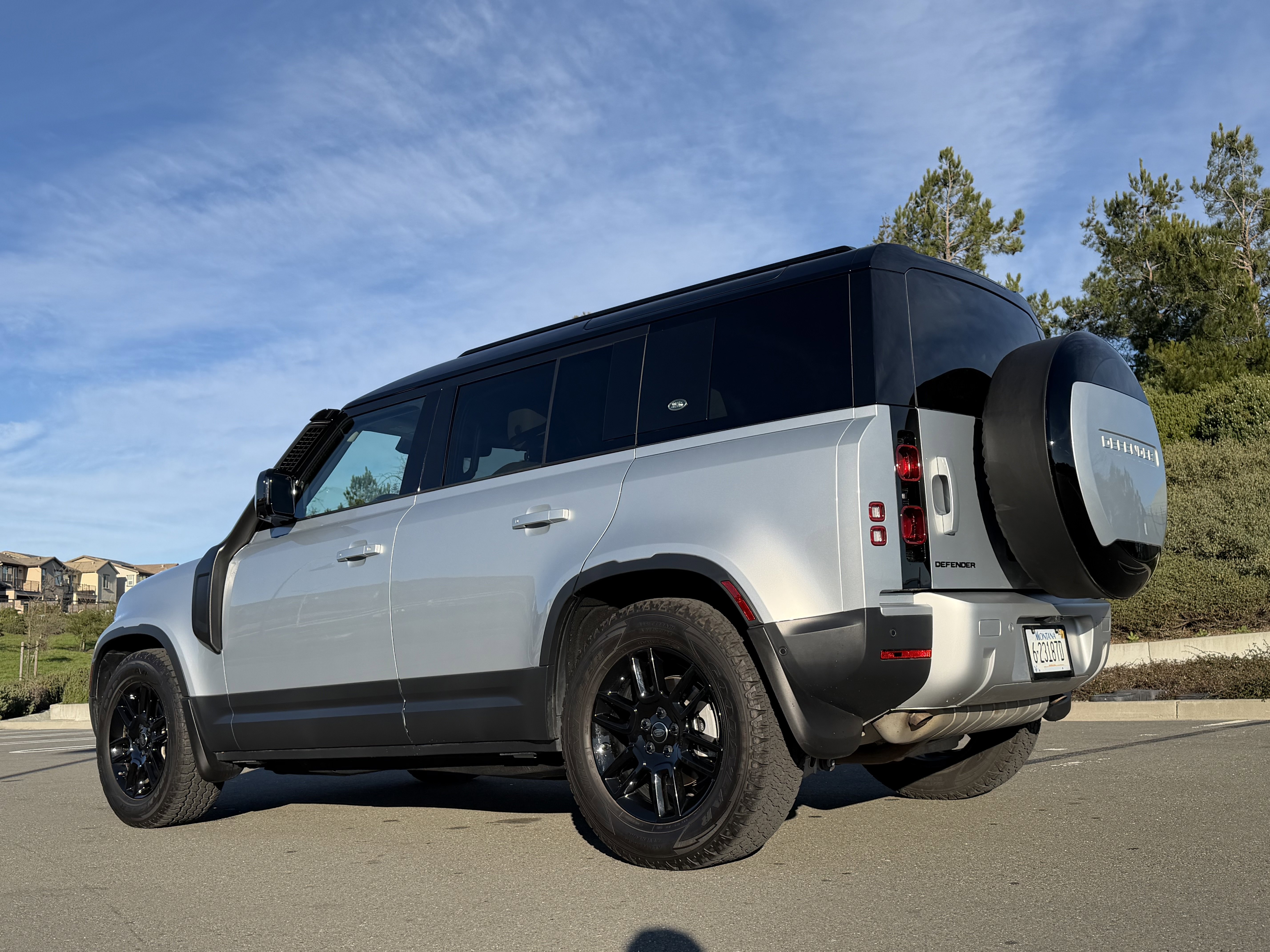 Used 2023 Land Rover Defender 110 S image 9