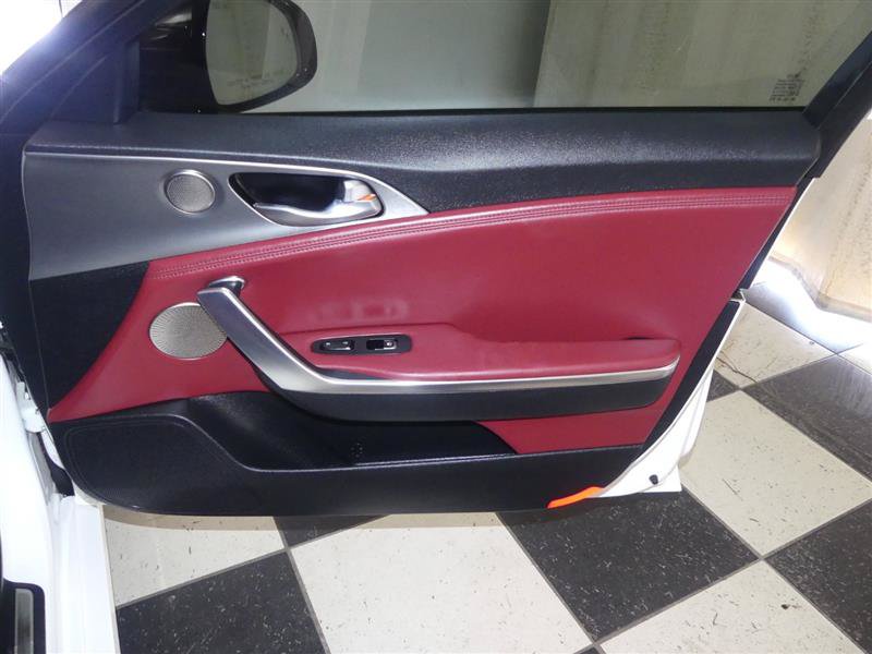 Used 2020 Kia Stinger GT2 AWD/4WD image 30