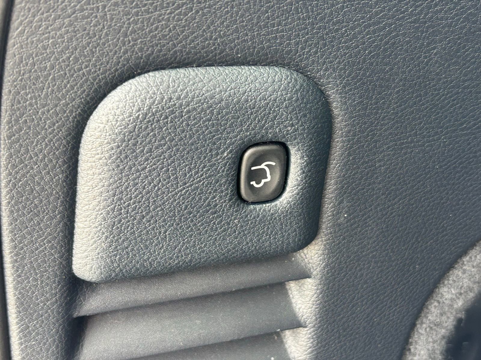 Used 2017 Jeep Grand Cherokee Summit AWD/4WD image 20