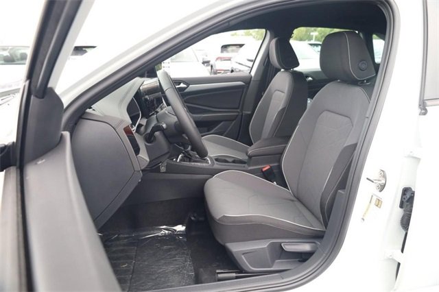 New 2025 Volkswagen Jetta Sport image 8