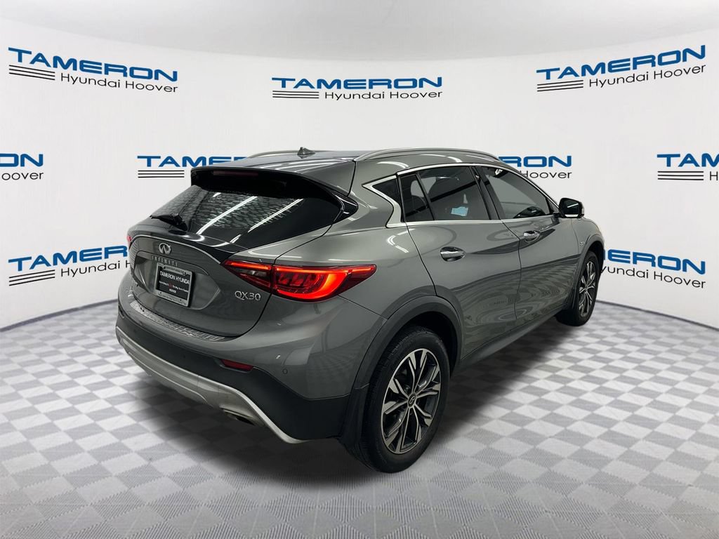 Used 2019 INFINITI QX30 AWD w/ Navigation Package image 5