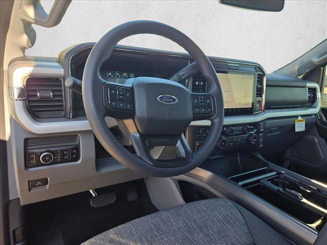 New 2026 Ford F250 XLT w/ XLT Premium Package image 3