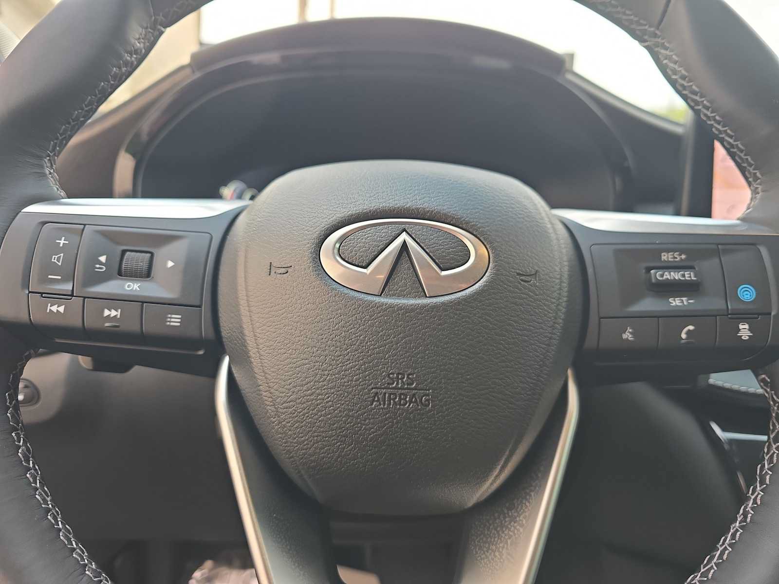 Certified 2025 INFINITI QX60 Sensory w/ Vision Package AWD/4WD image 27