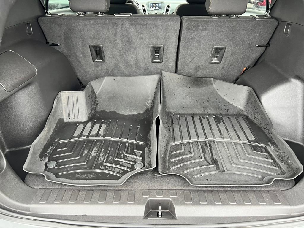 Used 2023 Chevrolet Equinox LT image 16