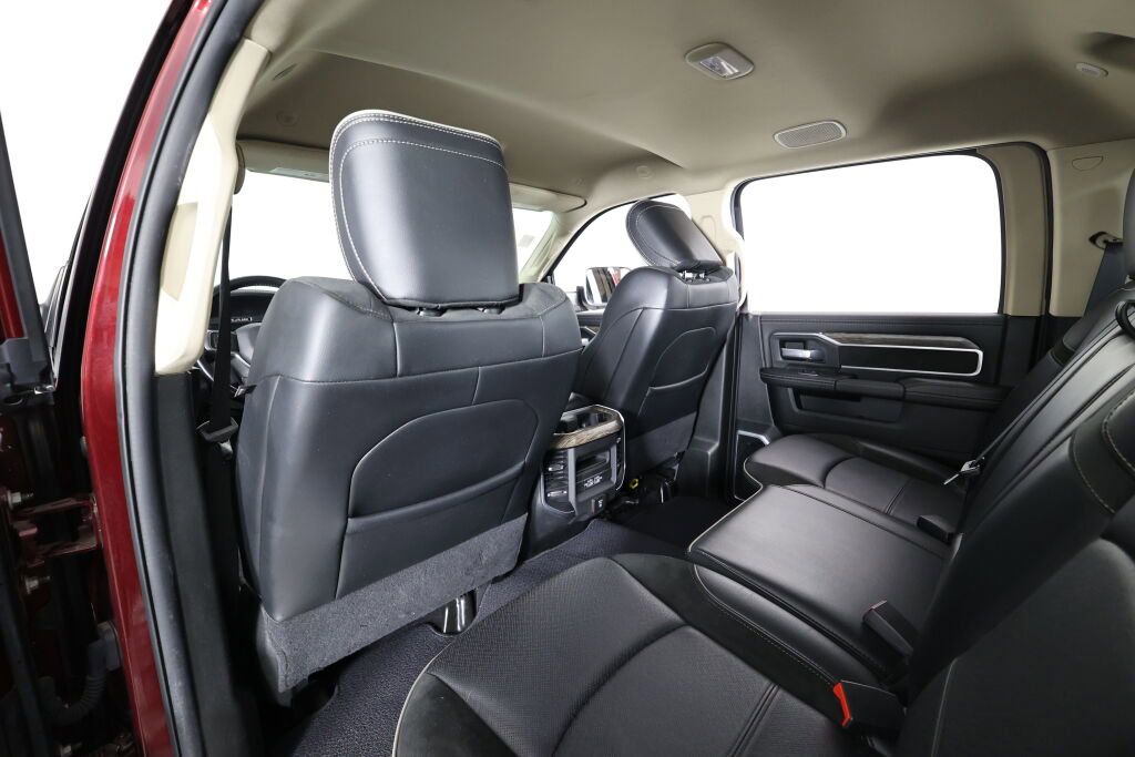 Used 2021 RAM 3500 Laramie image 14