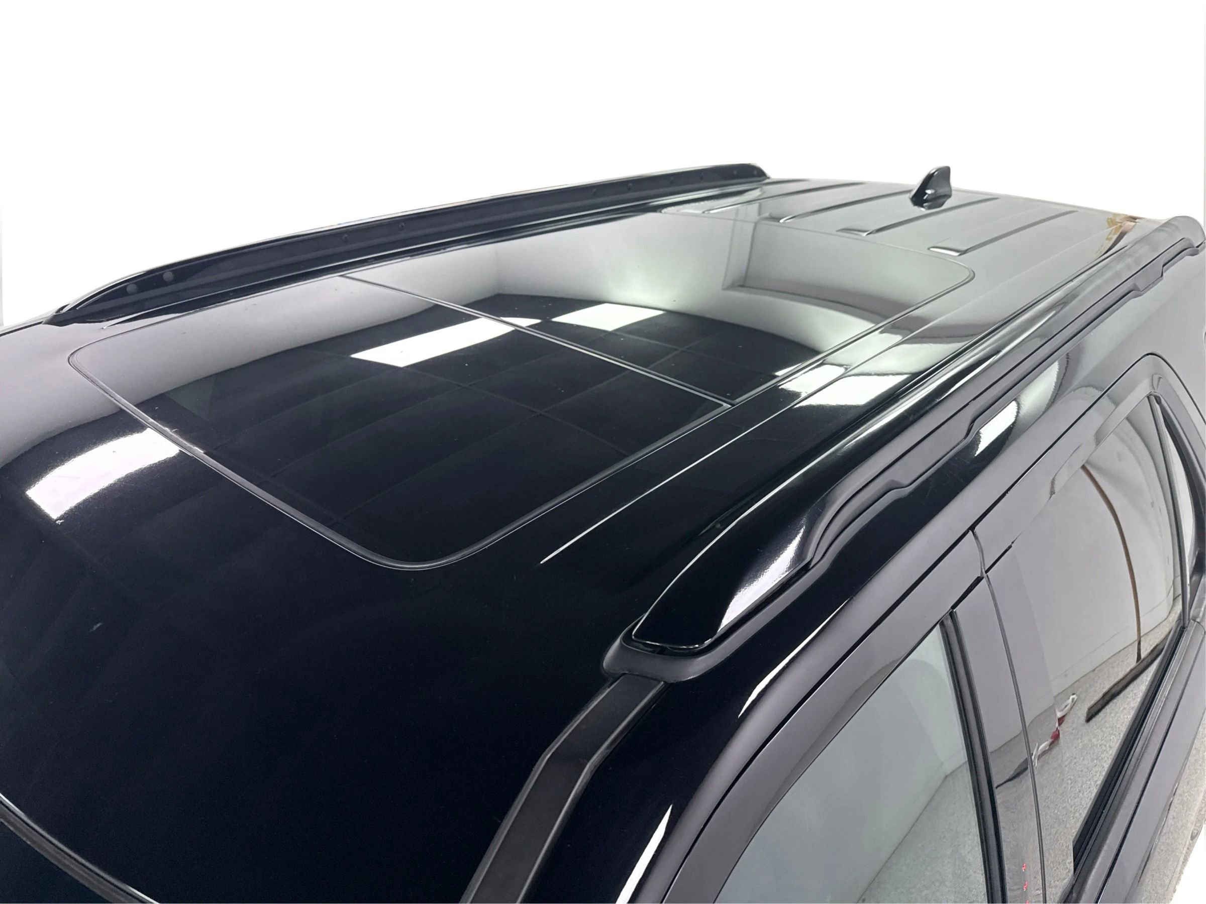 Used 2017 Ford Explorer Sport w/ Equipment Group 401A image 13